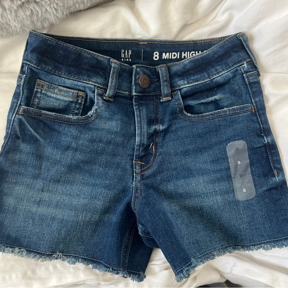 Girls Gap denim shorts NWT